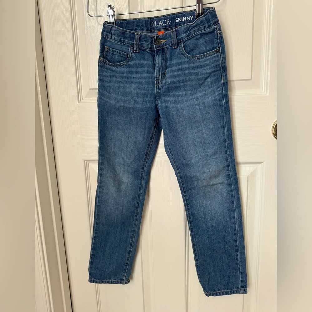 Skinny boys jeans. Children’s place. Size 8. Classic blue skinny jeans